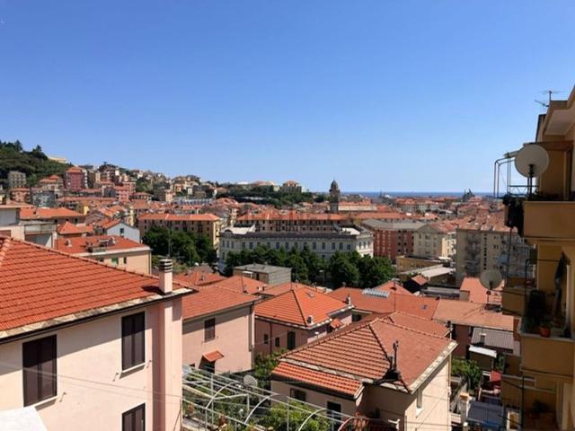 Appartamento in vendita di 81 m² in Via Firenze