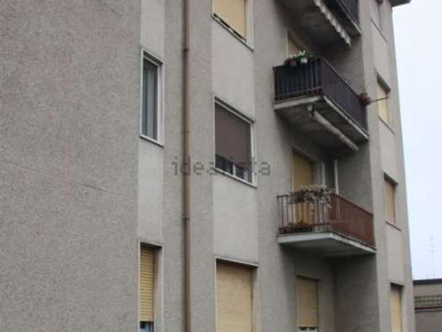 Appartamento in vendita di 81 m² in Via Giacomo Leopardi, 1