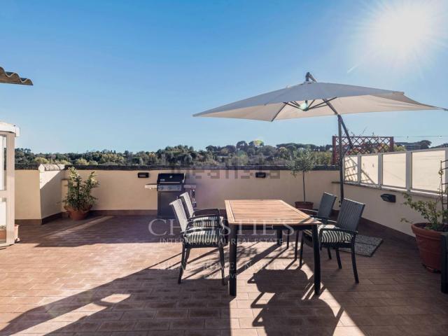 Appartamento in vendita di 81 m² in Via Gregorio VII