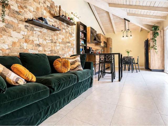 Appartamento in vendita di 81 m² in Via Lombardia