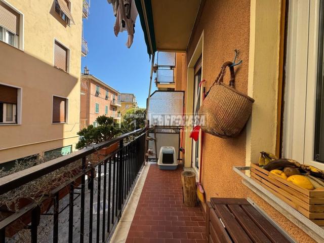 Appartamento in vendita di 81 m² in Via Monte Grappa, 34