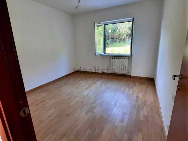 Appartamento in vendita di 81 m² in Via Montepertico