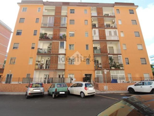 Appartamento in vendita di 81 m² in Via Pastrengo, 40