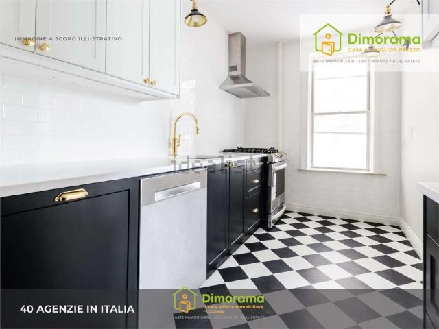 Appartamento in vendita di 81 m² in Via Santa Barbara