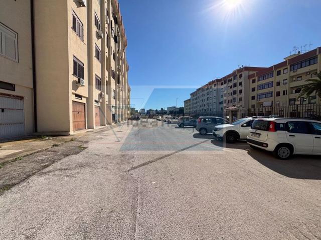 Appartamento in vendita di 81 m² in Via Santi Amato