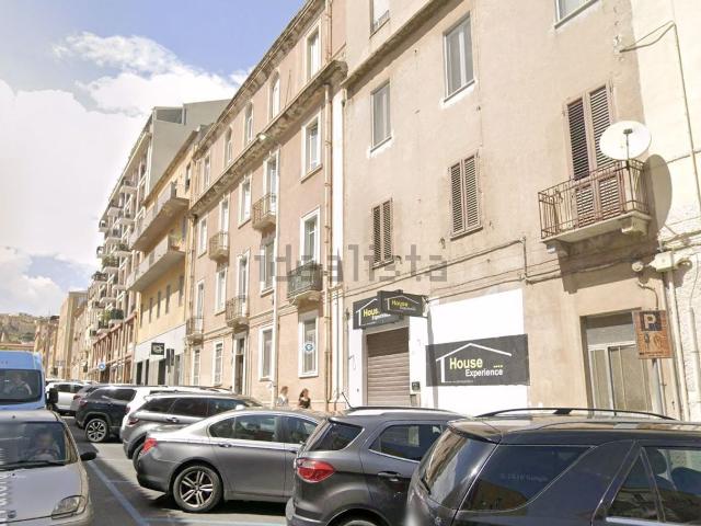 Appartamento in vendita di 81 m² in Via Salvatore Farina, 48