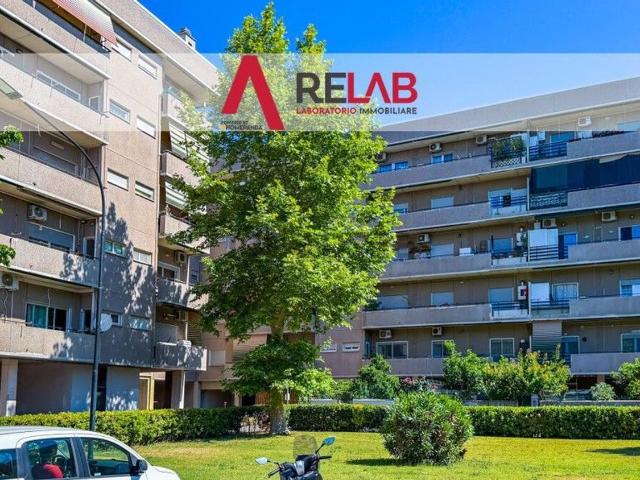 Appartamento in vendita di 81 m² in Viale dei Promontori, 330