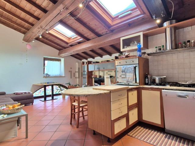 Appartamento in vendita di 82 m² in Strada della Colombara