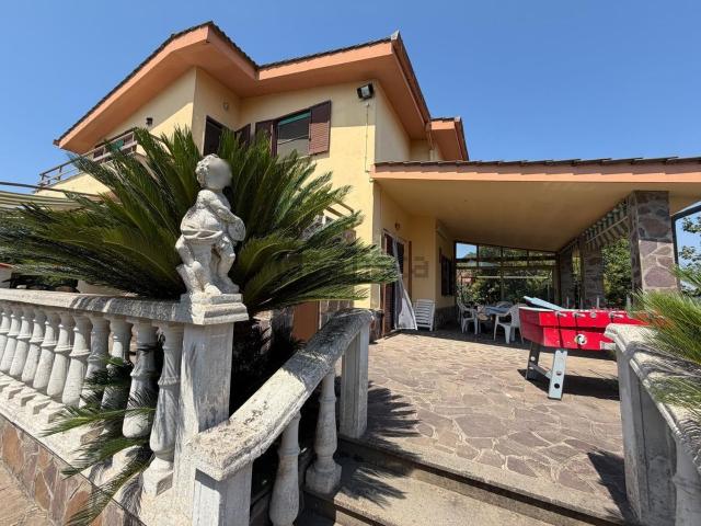 Appartamento in vendita di 82 m² in Via Torre del Monumento, 20