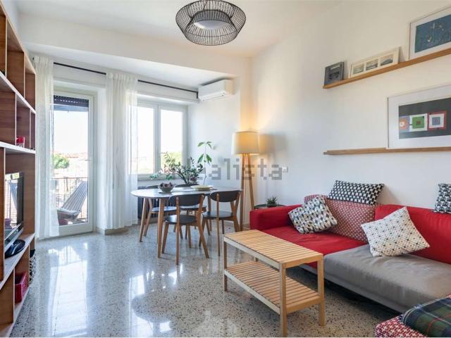 Appartamento in vendita di 82 m² in Via Tuscolana, 1042