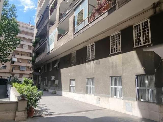 Appartamento in vendita di 82 m² in Via Valpolicella