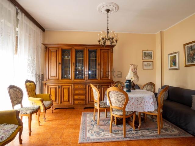 Appartamento in vendita di 82 m² in Via Vittorio Veneto, 50