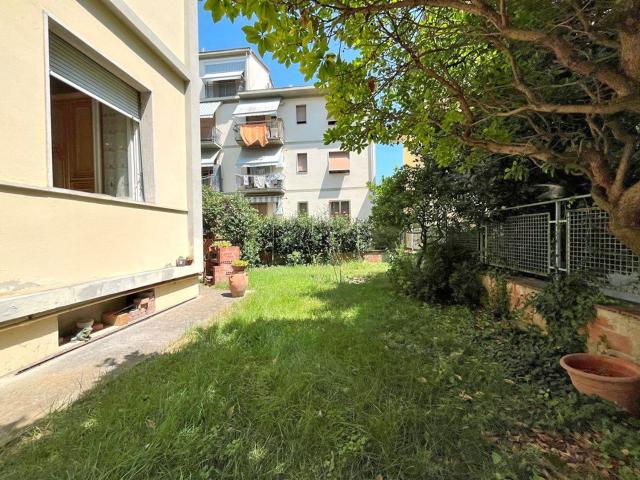 Appartamento in vendita di 82 m² in Via Achille Grandi
