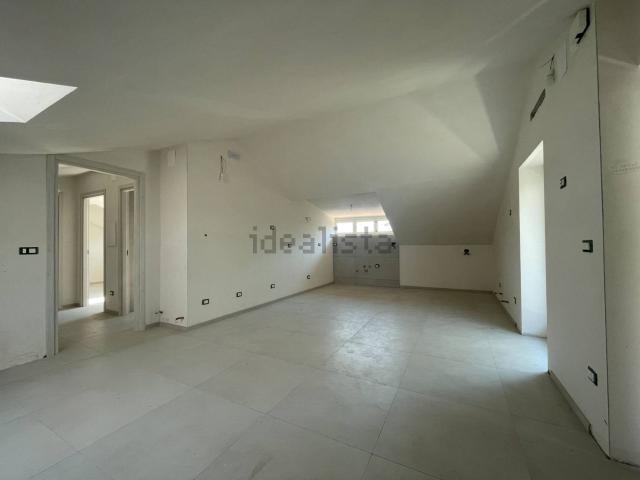 Appartamento in vendita di 82 m² in Via Adamello, 15