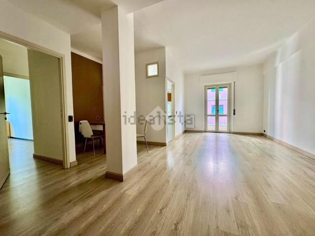 Appartamento in vendita di 82 m² in Via Angelo Carrara, 212