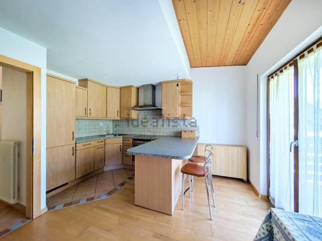 Appartamento in vendita di 82 m² in Via Anger