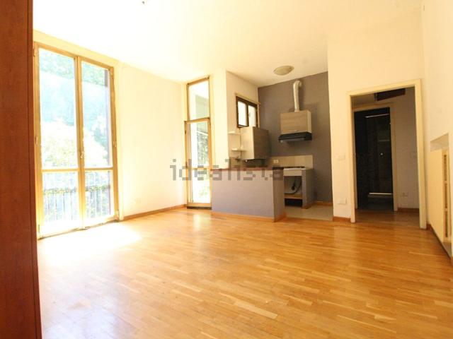 Appartamento in vendita di 82 m² in Via Antonio Gandusio