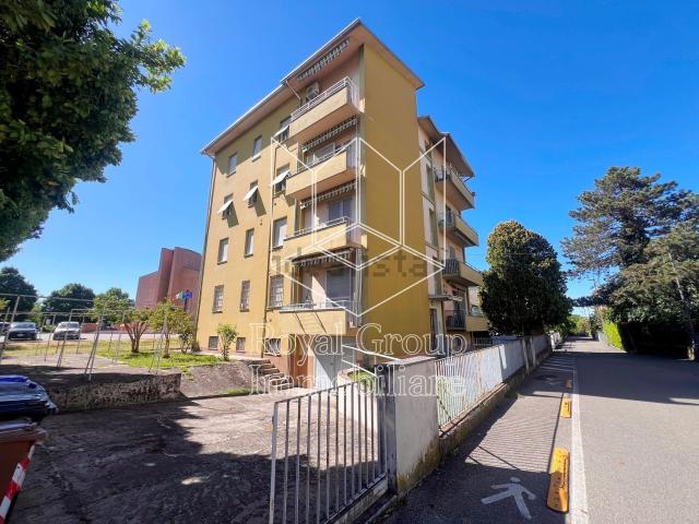Appartamento in vendita di 82 m² in Via B. e G. Folli, 3