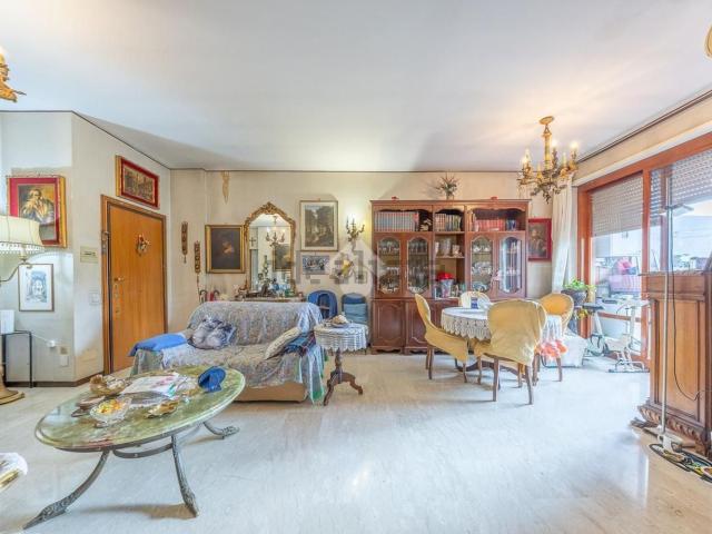 Appartamento in vendita di 82 m² in Via Baldo degli Ubaldi