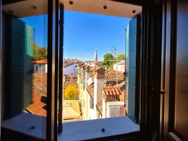 Appartamento in vendita di 82 m² in Via Barche, 110