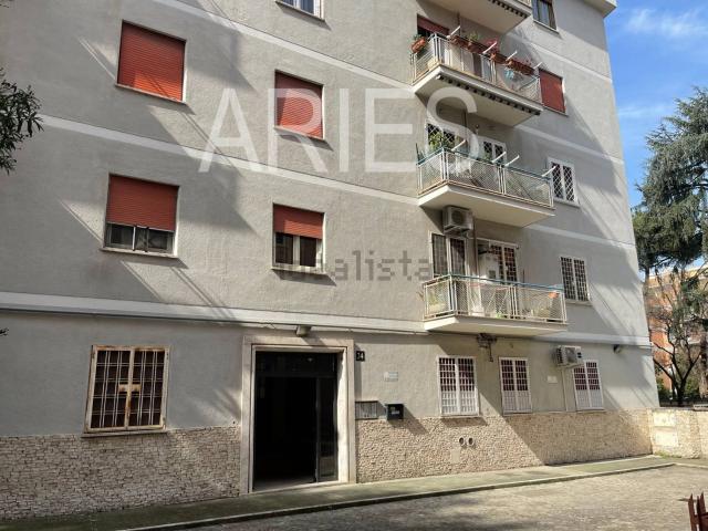 Appartamento in vendita di 82 m² in Via Benedetto Bompiani, 26