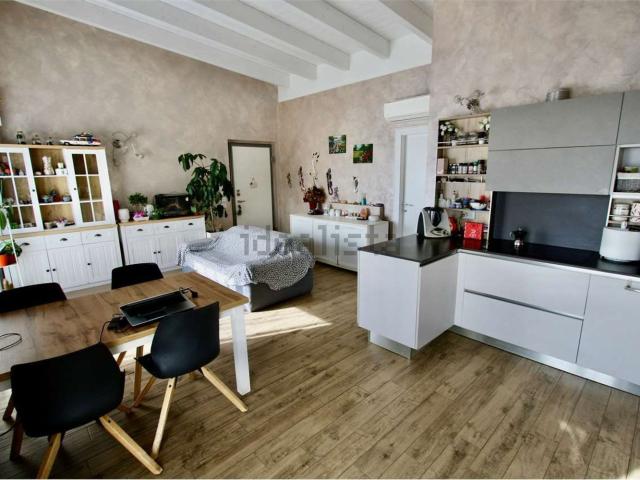 Appartamento in vendita di 82 m² in Via Caravaggio