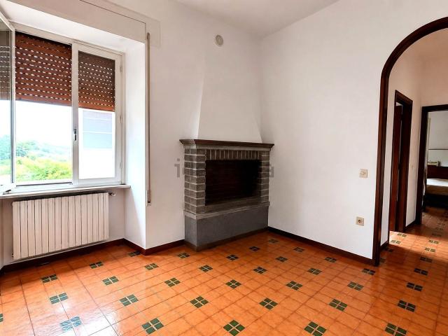 Appartamento in vendita di 82 m² in Via Circonvallazione