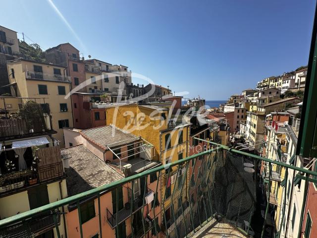 Appartamento in vendita di 82 m² in Via Colombo