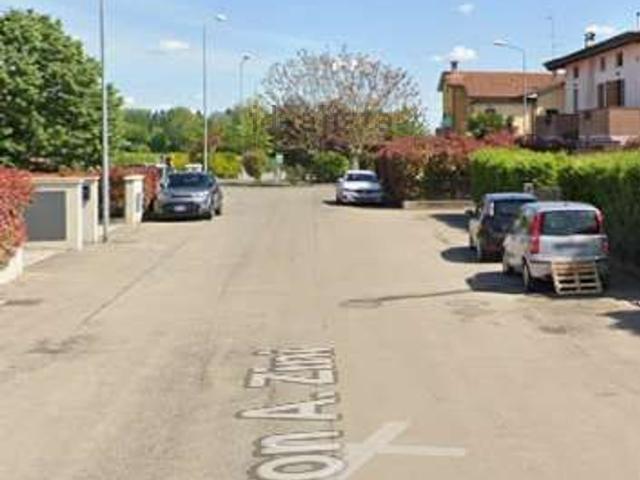 Appartamento in vendita di 82 m² in Via degli Estensi