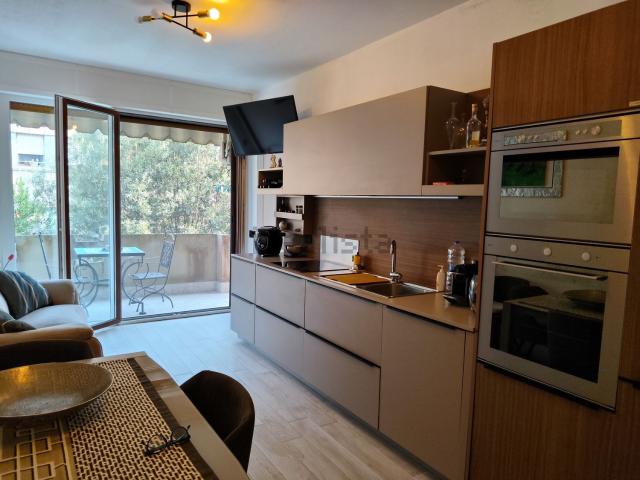Appartamento in vendita di 82 m² in Via degli Ontani, 10