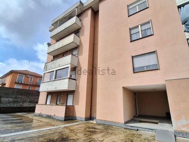Appartamento in vendita di 82 m² in Via dei Glicini, 18