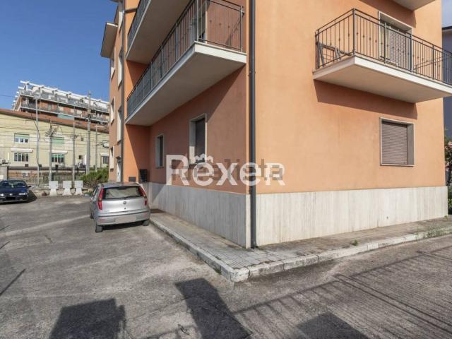 Appartamento in vendita di 82 m² in Via Edmondo de Amicis, 101