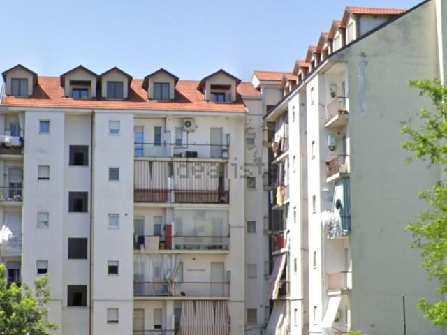 Appartamento in vendita di 82 m² in Via Ettore Piccinini