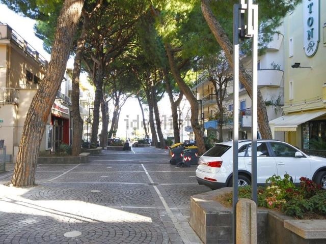 Appartamento in vendita di 82 m² in Via Gabriele D&apos Annunzio