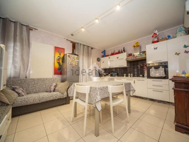 Appartamento in vendita di 82 m² in Via Giosuè Borsi, 39