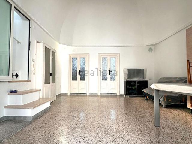 Appartamento in vendita di 82 m² in Via Giacomo Matteotti