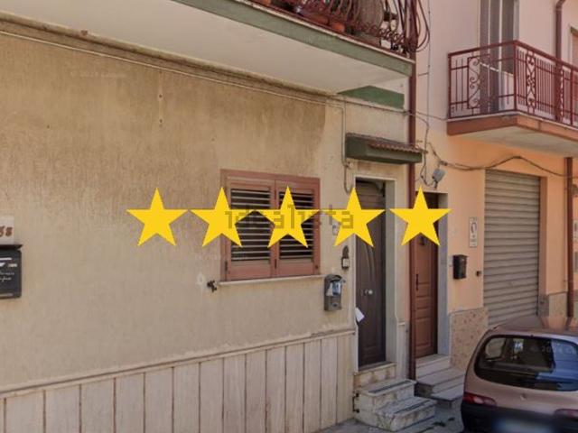 Appartamento in vendita di 82 m² in Via Giardini Convento