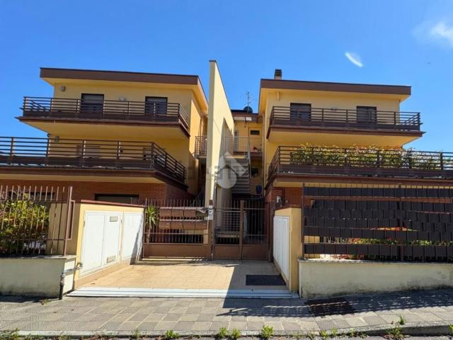 Appartamento in vendita di 82 m² in Via M. Bramucci, 21