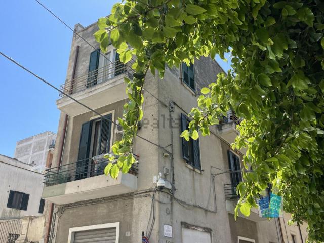 Appartamento in vendita di 82 m² in Via Marino Brancaccio