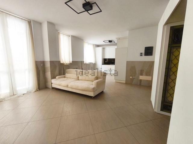 Appartamento in vendita di 82 m² in Via Matteotti, 14