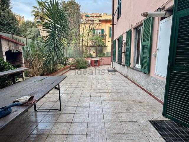 Appartamento in vendita di 82 m² in Via Multedo di Pegli