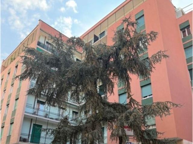Appartamento in vendita di 82 m² in Via O.Petriccioli, 22
