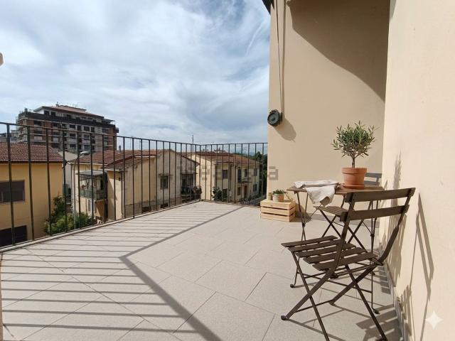 Appartamento in vendita di 82 m² in Via P. B. Shelley