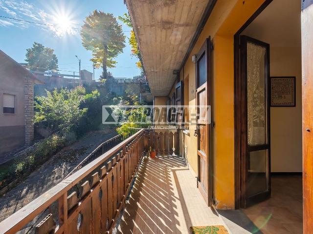 Appartamento in vendita di 82 m² in Via P. Giardini, 140