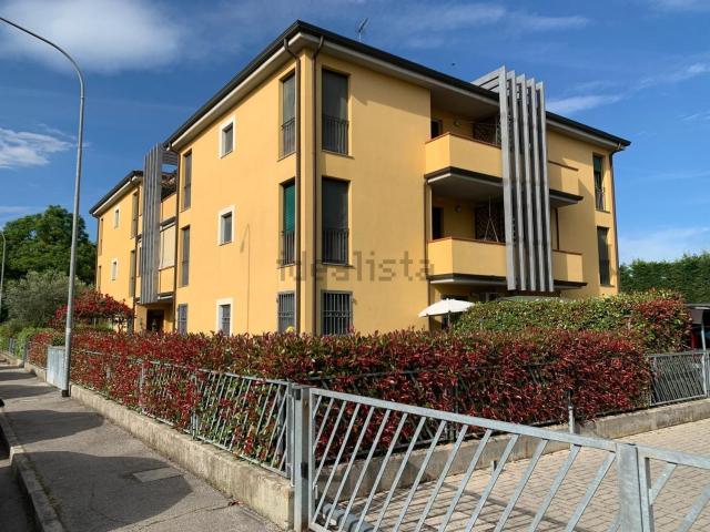 Appartamento in vendita di 82 m² in Via Pastrengo, 16