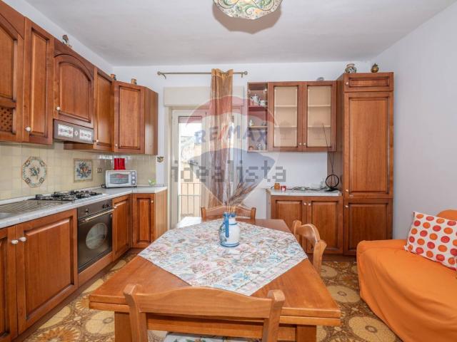 Appartamento in vendita di 82 m² in Via Ragona, 37