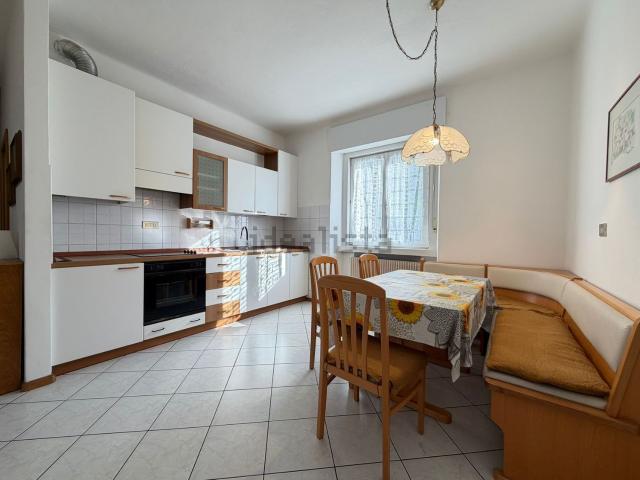Appartamento in vendita di 82 m² in Via Resia