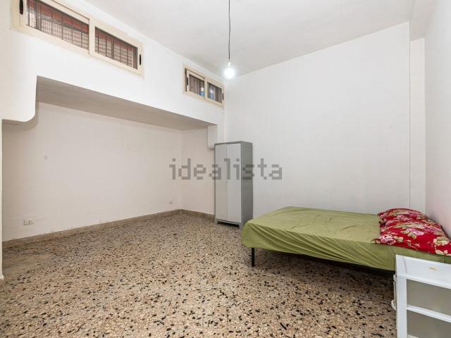 Appartamento in vendita di 82 m² in Via Romualdo Guarna, 4