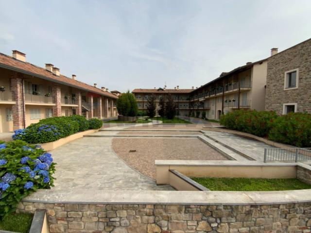 Appartamento in vendita di 82 m² in Via Roma, 60