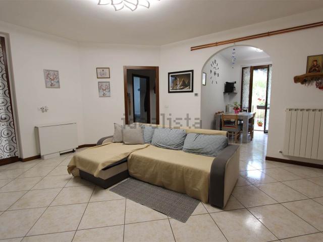 Appartamento in vendita di 82 m² in Via Rosario Livatino, 37